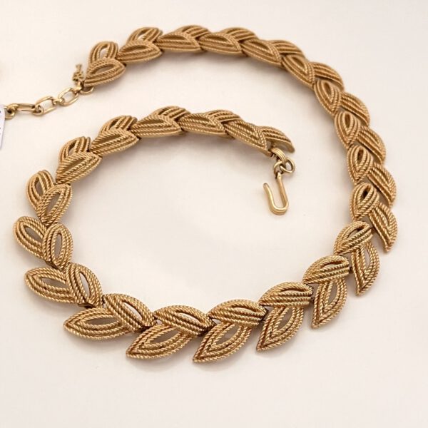 Necklace from Trifari - Image 5