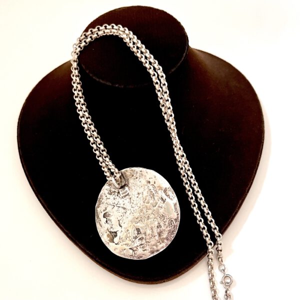 Silver and amethyst pendant - Image 3