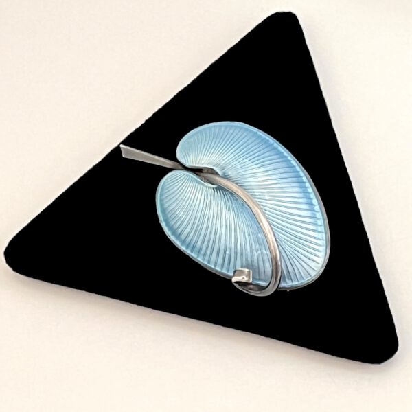 Blue enamel leaf Denmark - Image 4