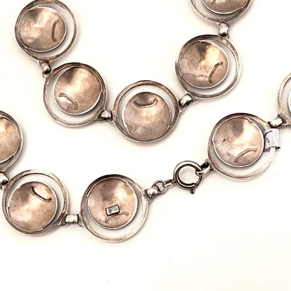 Art Deco silver chain in hammered design - Image 3