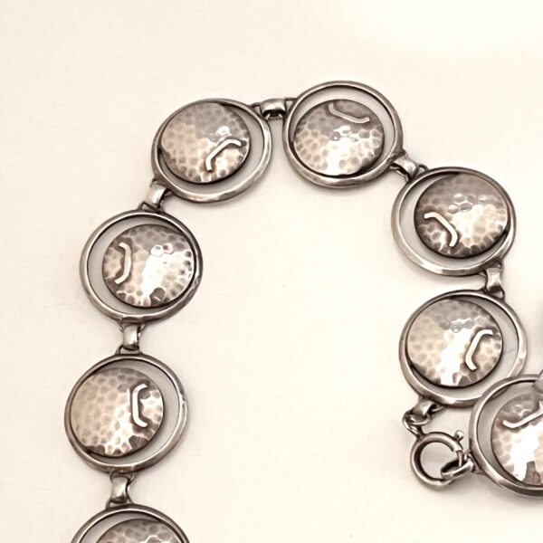 Art Deco silver chain in hammered design - Image 5