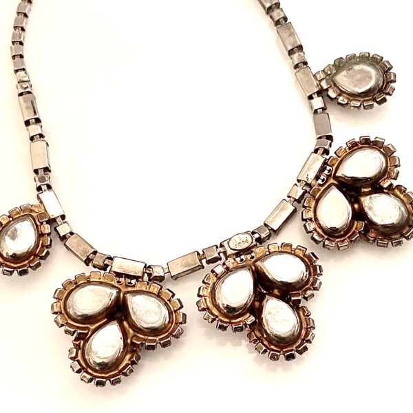 White necklace from the fifties by Hobé - Image 3