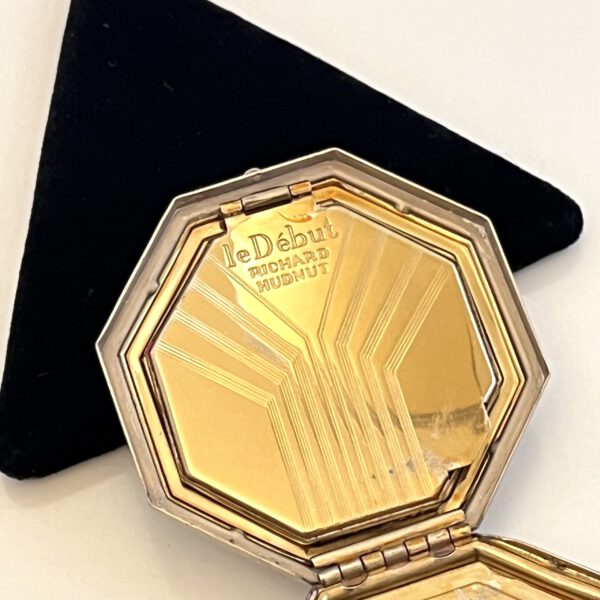 Art Deco Puderdose