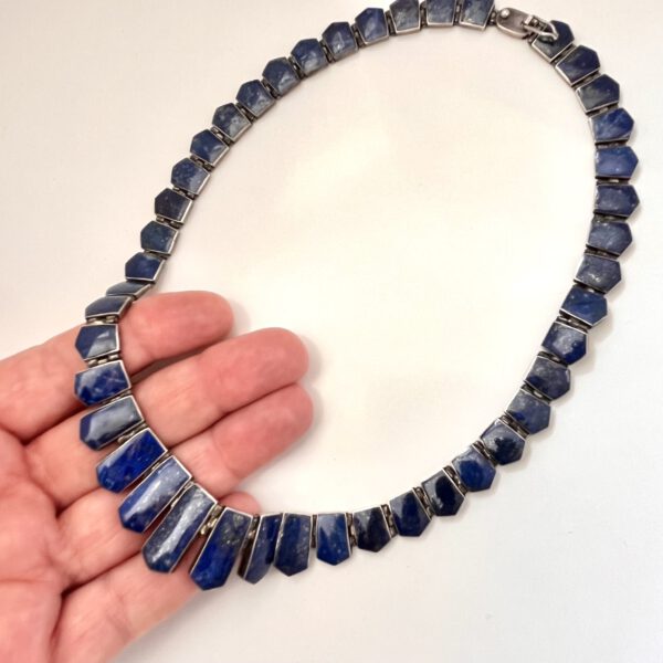 Lapislazulinecklace