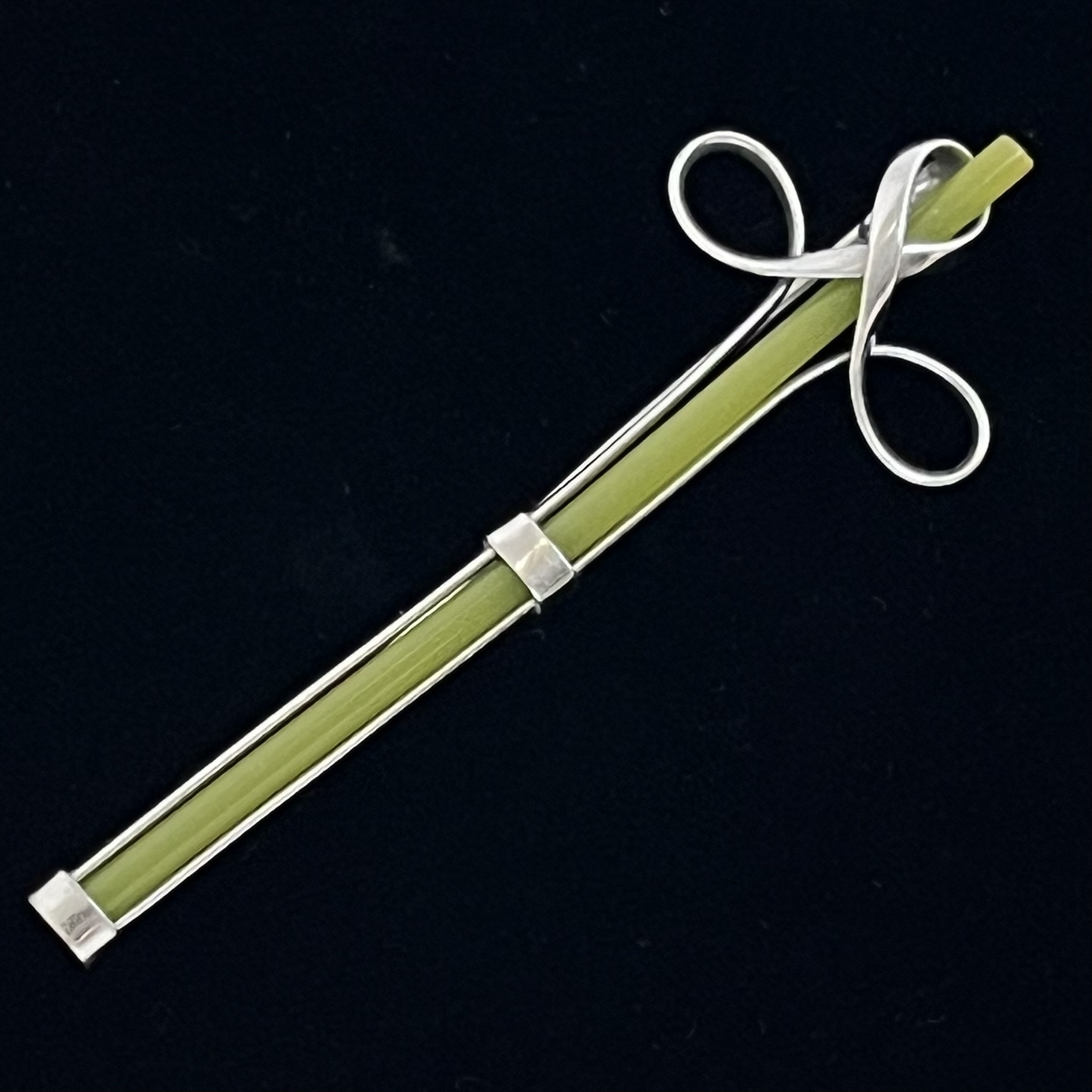 Art Deco Chrom und Bakelitbrosche