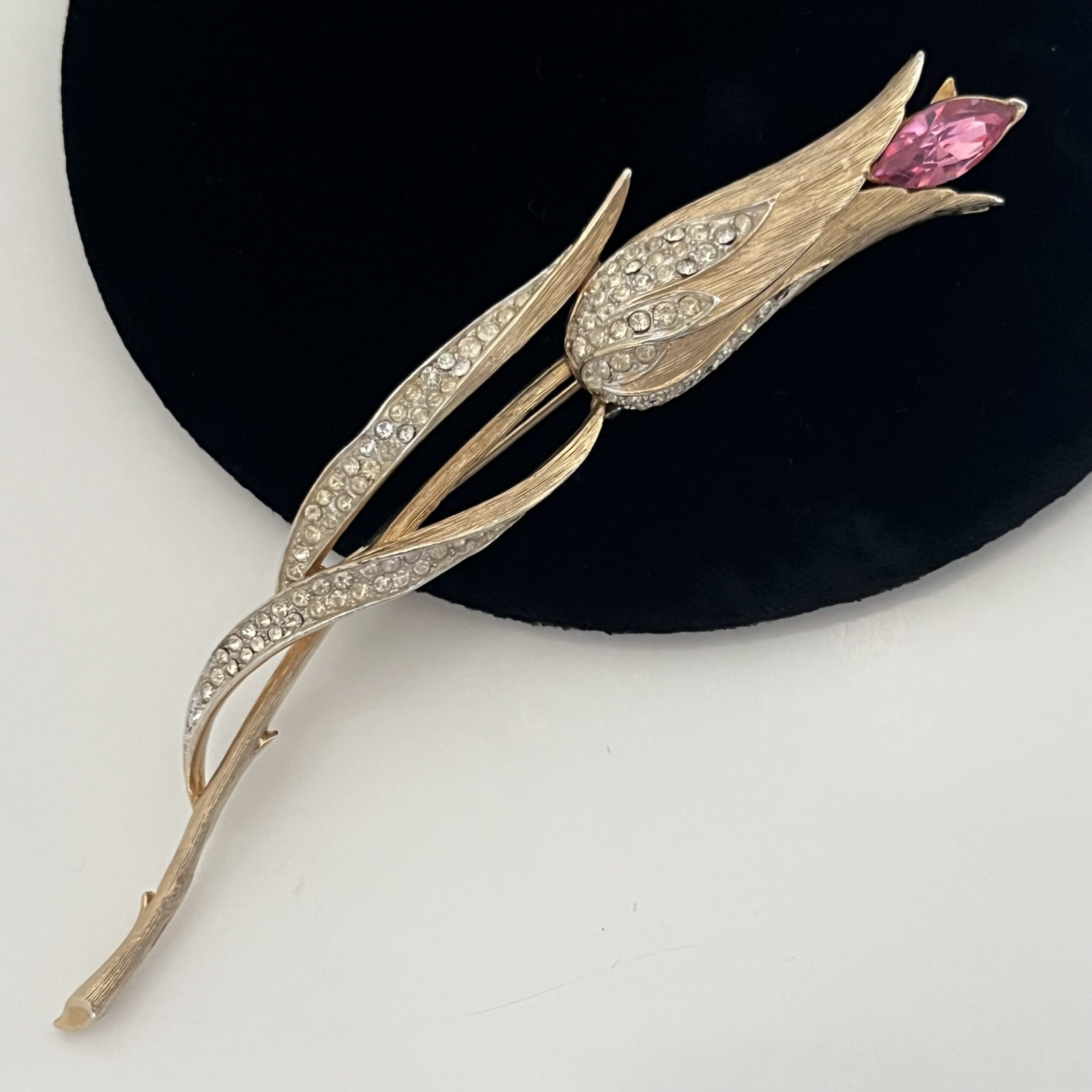 Vintage florale Brosche Strass